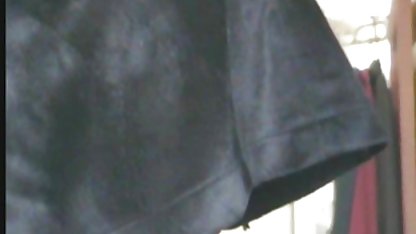 ترسناک سیاه مرد رفت و به دانلود گیف سوپر سکسی حومه شهر نو جوان